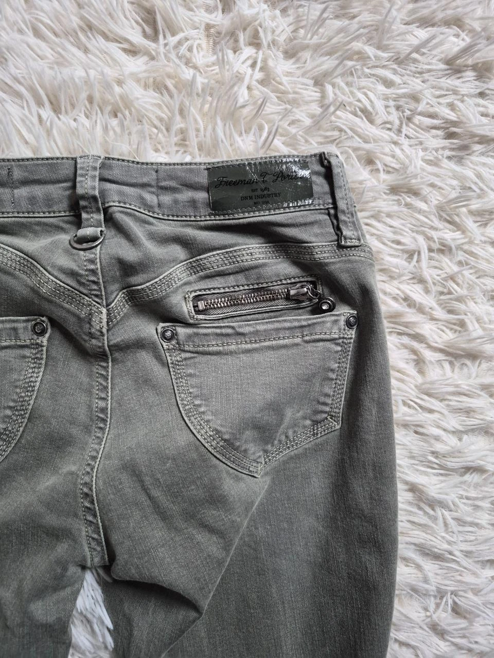 Khaki Freeman T. Jean - Size S - Very good condition – photo 4